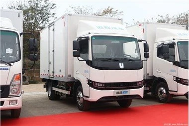 משאית מטען חשמלית Geely 4×2 משומשת