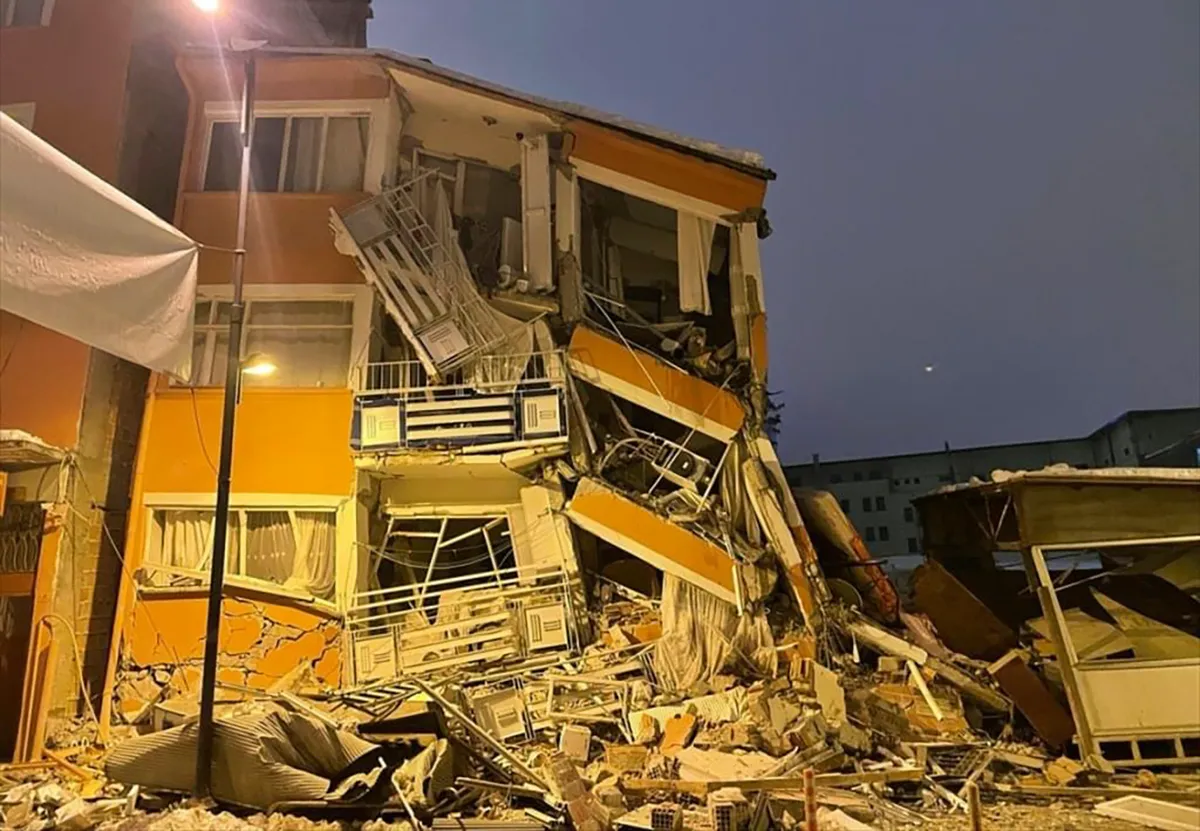 חילוץ רעידת אדמה בטורקיה נמשך כמעט 150 שעות: 'אתה נס'