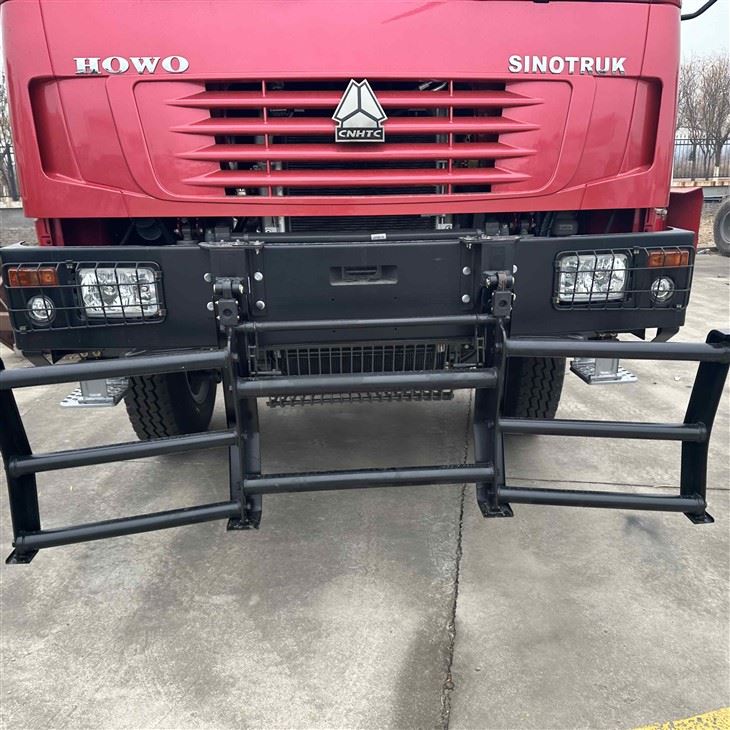 New Sinotruk HOWO 8x4 Dump Truck Chassis