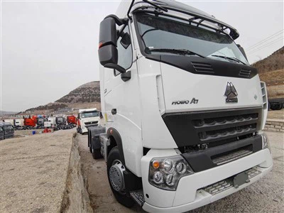 Sinotruk HOWO A7 CNG 6×4 420HP טרקטור משאית HOHAN A7 6×4 טריילר טרקטור חדש